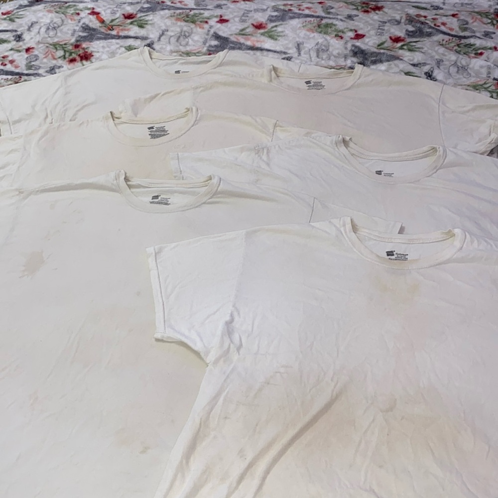 6 pack Hanes XL white under shirts